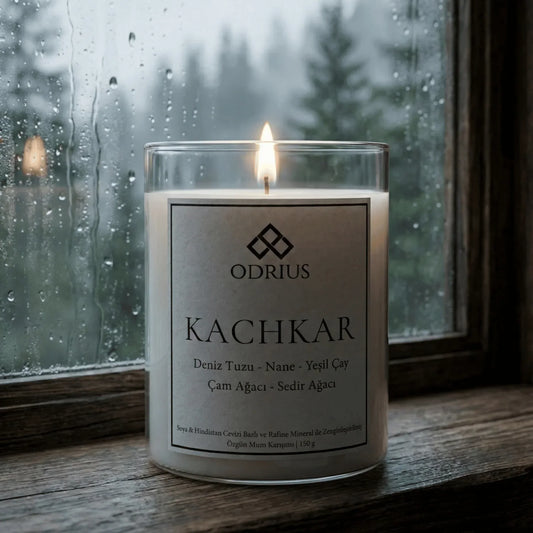 KACHKAR cam sedir kokulu mum - el yapimi soya blend 150g - ODRIUS karadeniz koleksiyonu